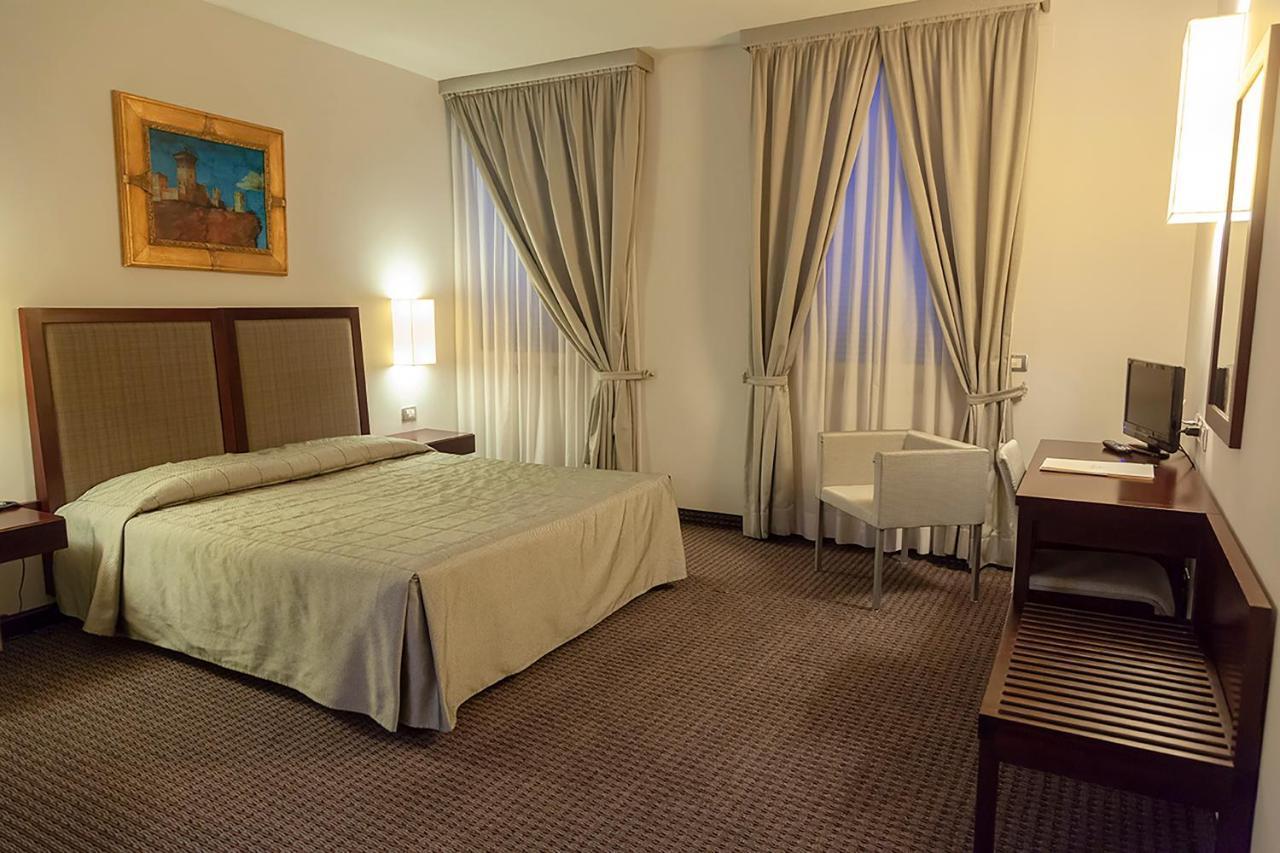 Hotel Dei Gonzaga ريجّولو المظهر الخارجي الصورة